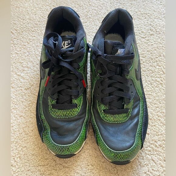 Nike Air Max 90 Green Python men's size 7.5 - Picture 1 of 8